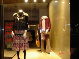 2006韓國時裝紡織品博覽會 陳列精品與零售貼圖區(qū)的時尚盛宴